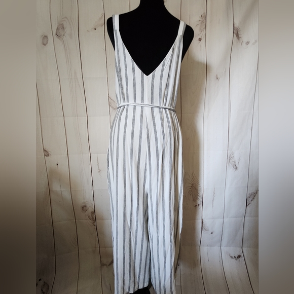 American Eagle rompers, size L - Picture 2 of 3